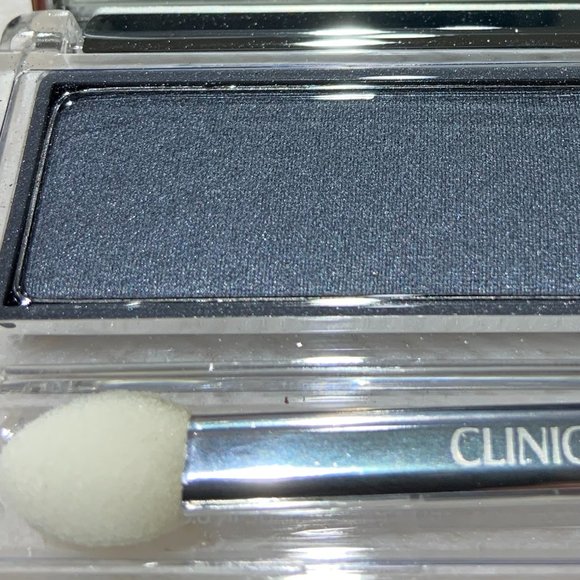 Clinique Colour Surge Eye Shadow in 364 BLACK SMOKE Limited Edition Shimmer - Picture 1 of 8